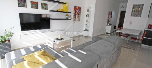 2 bedrooms Apartment in Saint Julian's, Malta No. 10034 7