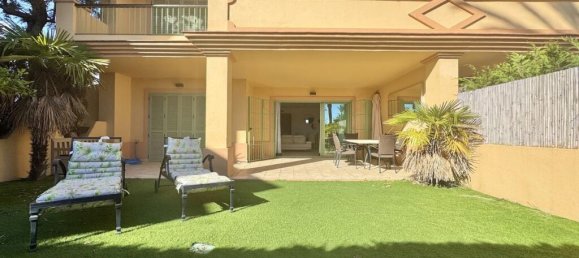 Apartamento de 2 dormitorios en Marbella, Spain No. 183280 2