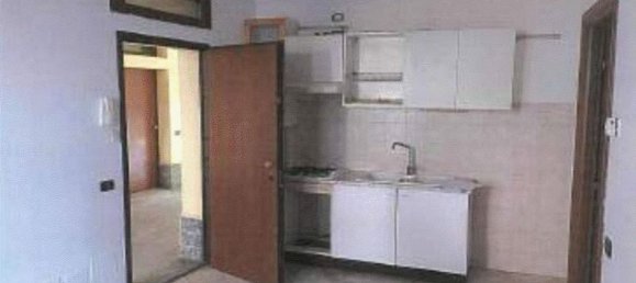 Apartamento de 2 habitaciónes en Castano Primo, Italy No. 1697 5