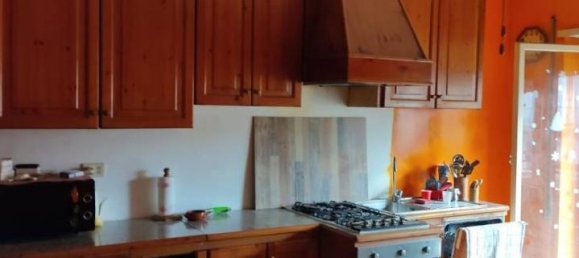 4-Zimmer Wohnung in Rome, Italy, Nr. 37576 96