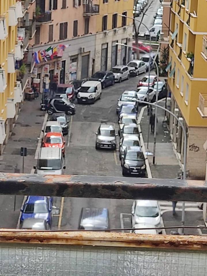 4-Zimmer Wohnung in Rome, Italy, Nr. 37576