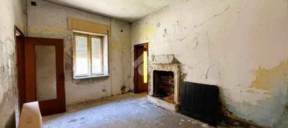 2 Schlafzimmer Haus in Cerano, Italy, Nr. 350168 27