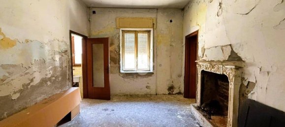 2 Schlafzimmer Haus in Cerano, Italy, Nr. 350168 17