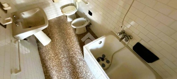 2 Schlafzimmer Haus in Cerano, Italy, Nr. 350168 29