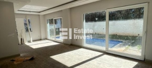 Villa 5+1 in Istanbul, Turkey No. 24853 8