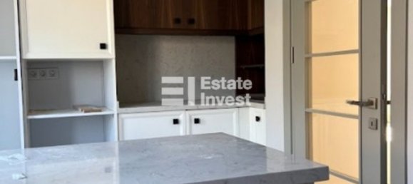 Villa 5+1 in Istanbul, Turkey No. 24853 3