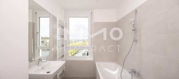 Apartamento de 2 dormitorios en St. Polten, Austria No. 587 22