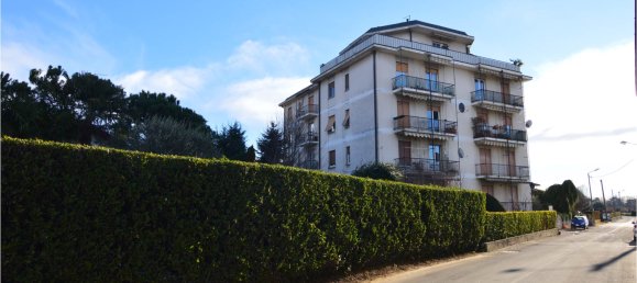 1 bedroom Apartment in Veniano, Italy No. 178621 16