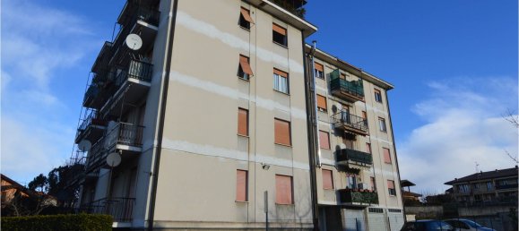 1 bedroom Apartment in Veniano, Italy No. 178621 8