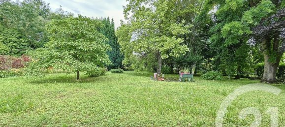 Замки и поместья с 4 спальнями в Сент-Андре-ле-Вержер, Франция № 257912 51