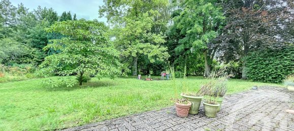 Замки и поместья с 4 спальнями в Сент-Андре-ле-Вержер, Франция № 257912 48