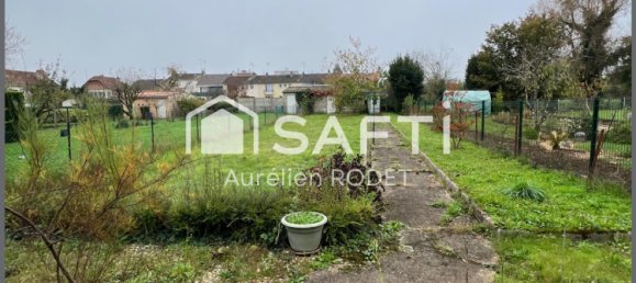 3 Schlafzimmer Haus in Chateauroux, France, Nr. 209579 9