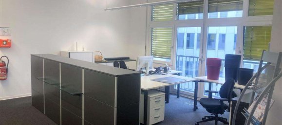 Escritório em Stuttgart, Germany 728 m² N.º 23886 4