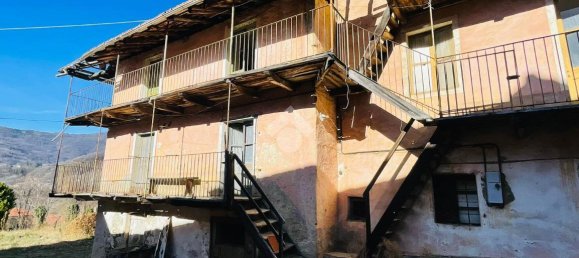 9 rooms House in Coassolo Torinese, Italy No. 137856 4