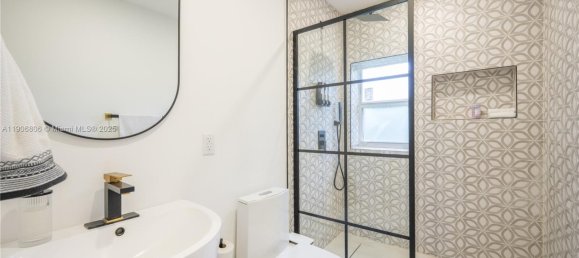 3 dormitorios villa en venta en Miami, Miami-Dade, Florida, USA № 614244 19