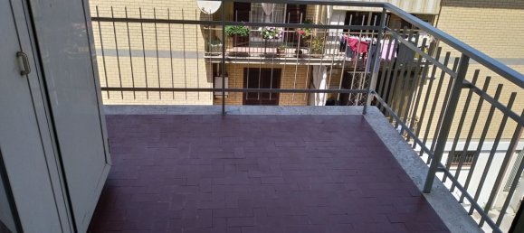 2-salle Appartement à Guidonia Montecelio, Italy No. 256354 11