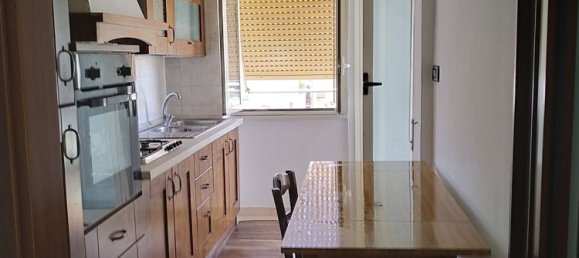2-salle Appartement à Guidonia Montecelio, Italy No. 256354 14