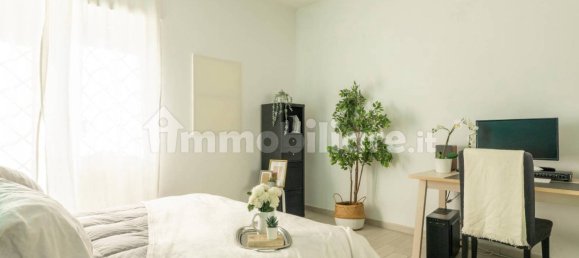 2 bedrooms Apartment in Rome, Italy No. 297501 11