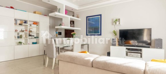 2 bedrooms Apartment in Rome, Italy No. 297501 5