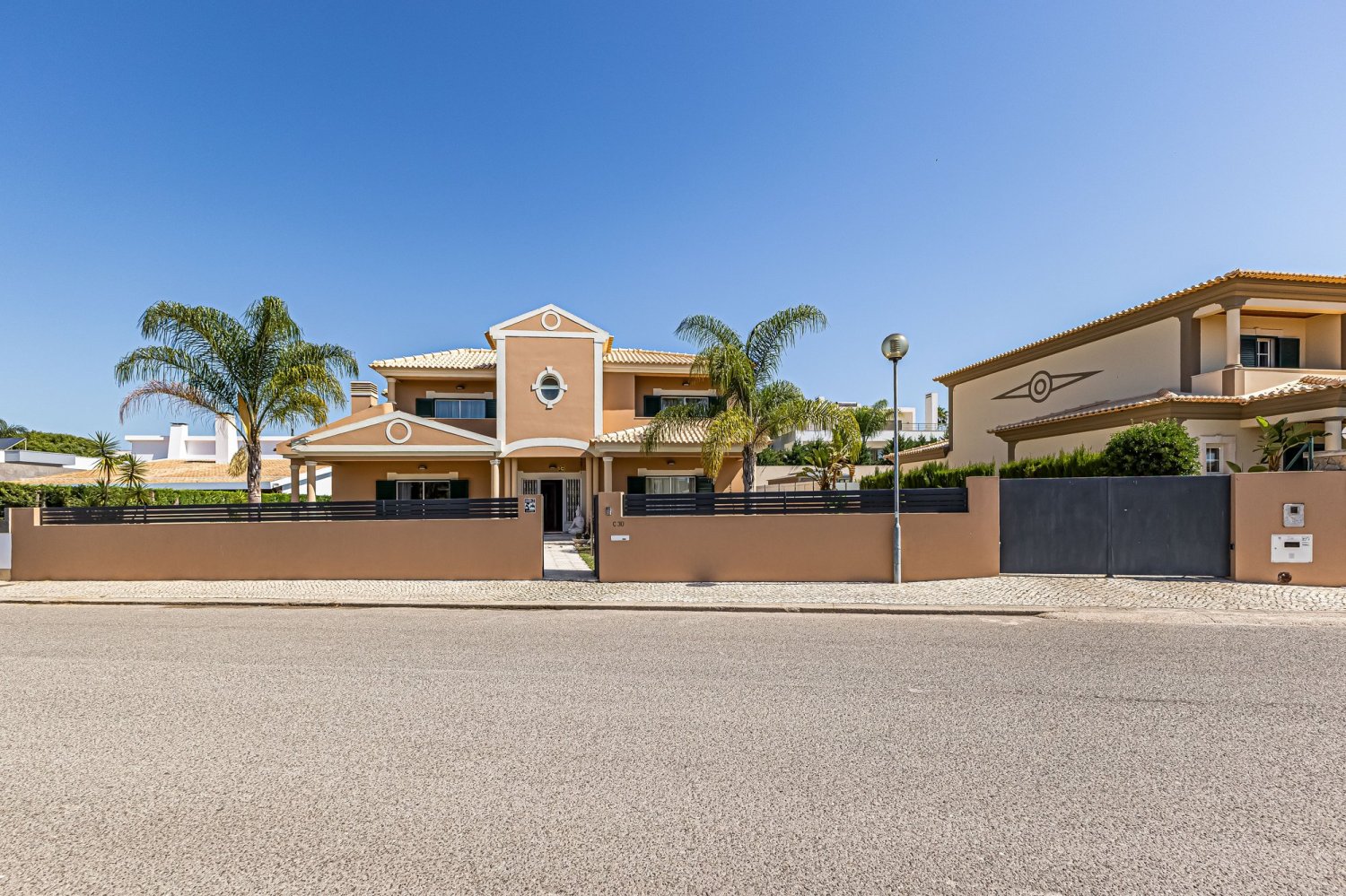 4 Schlafzimmer Villa in Albufeira, Portugal, Nr. 119877