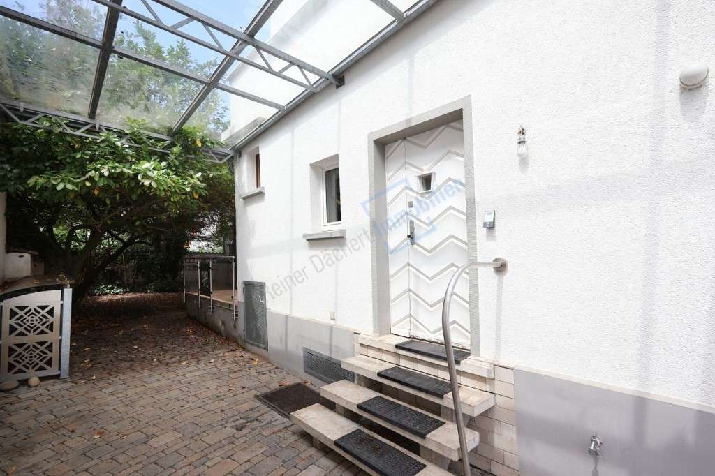 3 bedrooms Townhouse in Darmstadt, Germany No. 262137