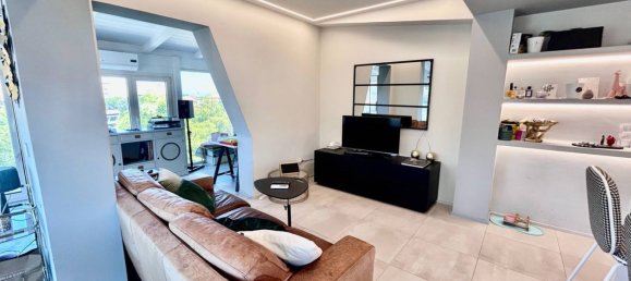 3 bedrooms Penthouse in San Benedetto del Tronto, Italy No. 352557 9