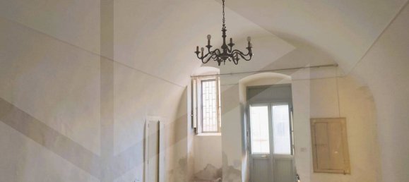 2-Zimmer Gewerbliche Immobilie in Bari, Italy, Nr. 22627 14