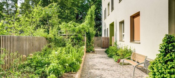 3 rooms Apartment in Niederschonhausen, Germany No. 92741 2