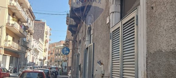 2 chambres Appartement à Catania, Italy No. 233396 5