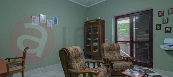 20-Zimmer Villa in Roccasecca, Italy, Nr. 87543 3
