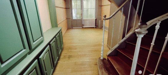 Здание с 3 комнатами в Бру, Франция № 154022 4