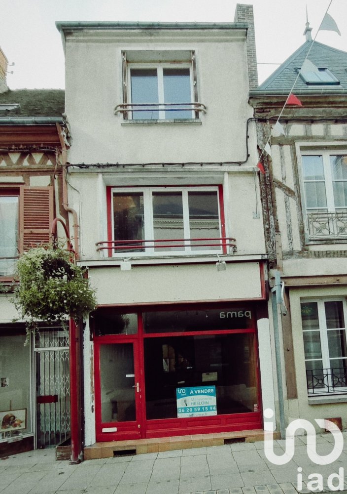 Здание с 3 комнатами в Бру, Франция № 154022