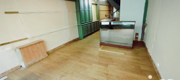 Здание с 3 комнатами в Бру, Франция № 154022 2