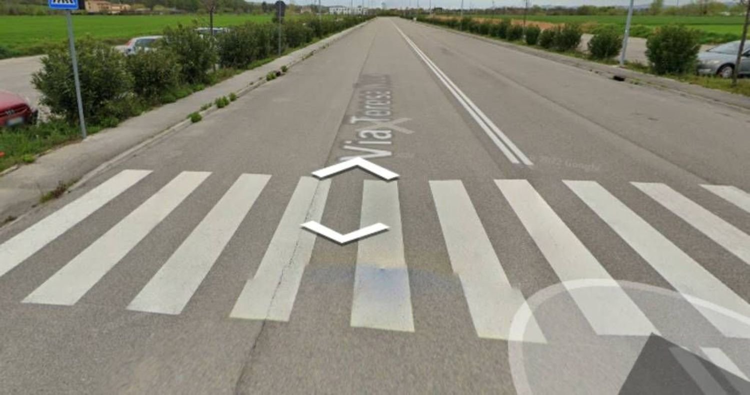 3206m² Land in Civitanova Marche, Italy No. 302074