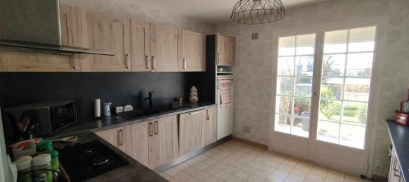 Casa de 4 dormitorios en Locmine, France No. 362486 14