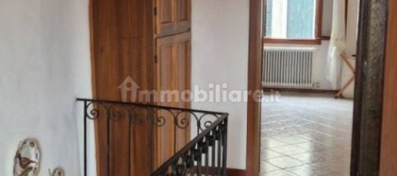 3 bedrooms House in Venice, Italy No. 359367 5