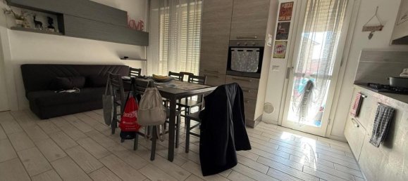 4 rooms Apartment in Viareggio, Italy No. 137375 7