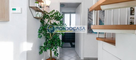 Apartamento de 3 habitaciónes en Monza, Italy No. 38925 23