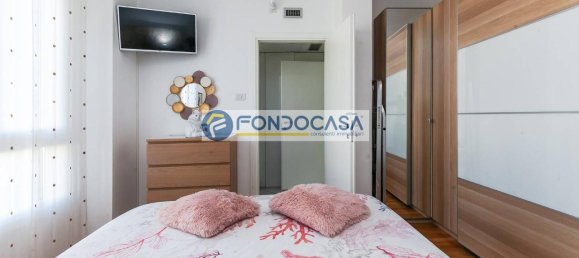 Apartamento de 3 habitaciónes en Monza, Italy No. 38925 129