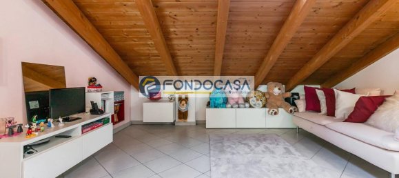 Apartamento de 3 habitaciónes en Monza, Italy No. 38925 133