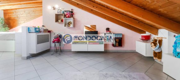 Apartamento de 3 habitaciónes en Monza, Italy No. 38925 120