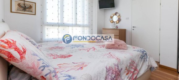 Apartamento de 3 habitaciónes en Monza, Italy No. 38925 94