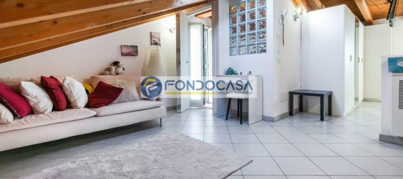Apartamento de 3 habitaciónes en Monza, Italy No. 38925 142