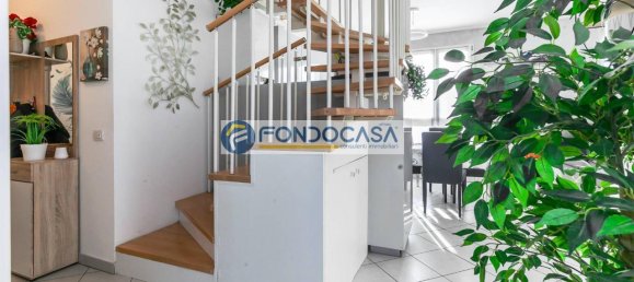 Apartamento de 3 habitaciónes en Monza, Italy No. 38925 25