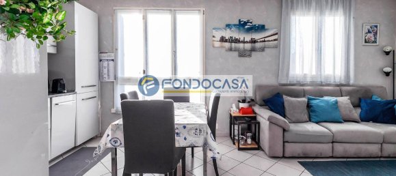 Apartamento de 3 habitaciónes en Monza, Italy No. 38925 11