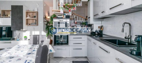 Apartamento de 3 habitaciónes en Monza, Italy No. 38925 42