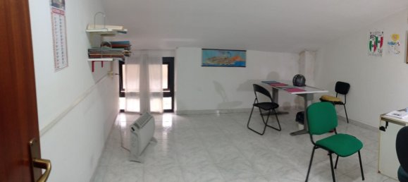 190m² Office in Naples, Italy No. 110343 9
