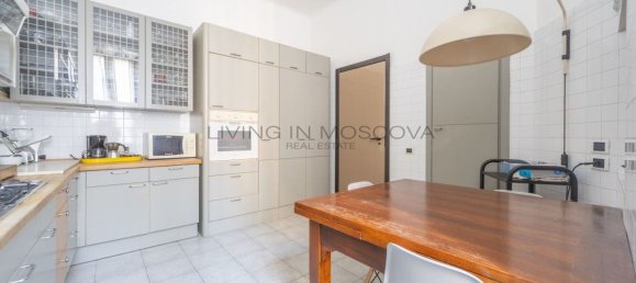 Квартира с 3 комнатами в Милан, Италия № 260624 10