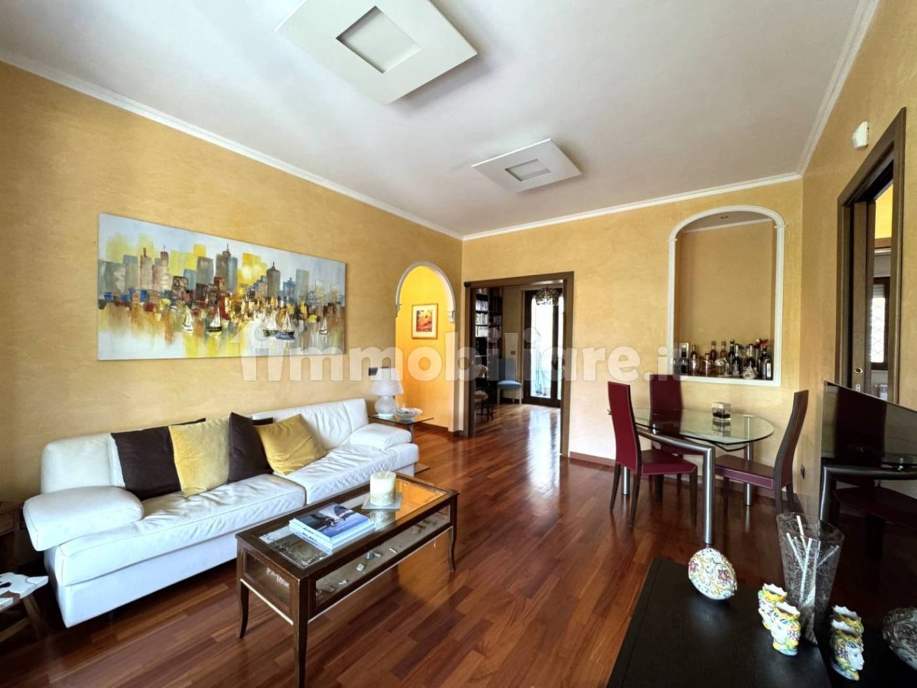 3 bedrooms Apartment in Rome, Italy No. 333604