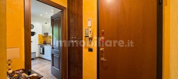 3 bedrooms Apartment in Rome, Italy No. 333604 9